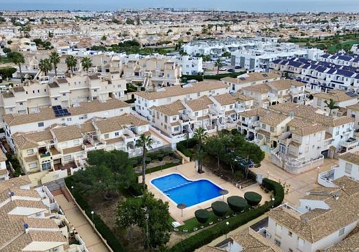 Town house in Orihuela Costa