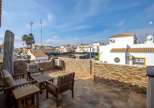 Quad house penthouse in Orihuela Costa