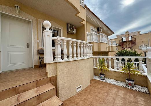 Apartment in Villamartin