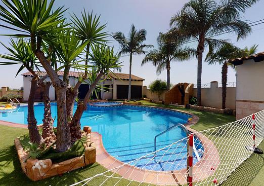Villa in Catral
