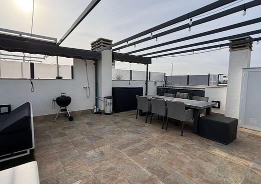 Apartment penthouse in Pilar de La Horadada