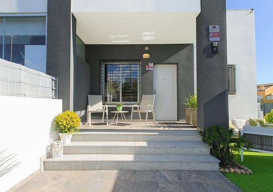 Quad house in Torrevieja