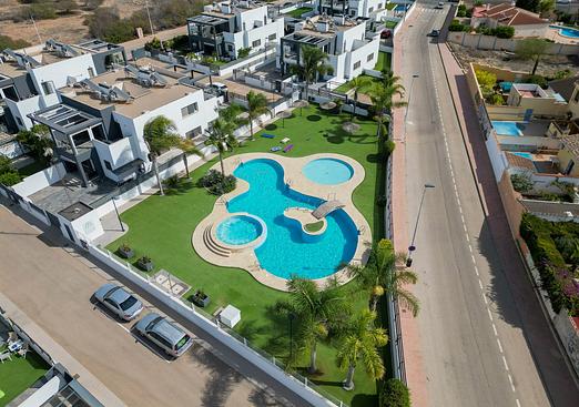 Quad house in Torrevieja