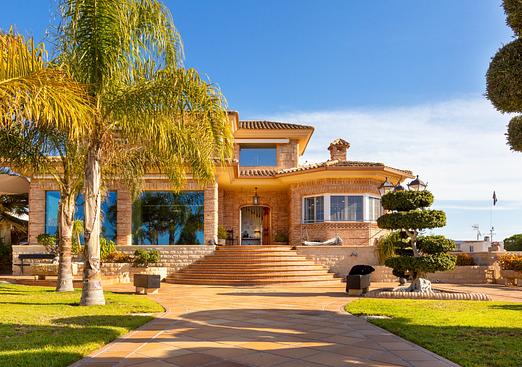 Villa in San Vicente del Raspeig