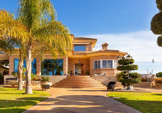 Villa in San Vicente del Raspeig
