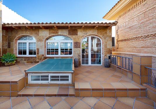 Villa in San Vicente del Raspeig