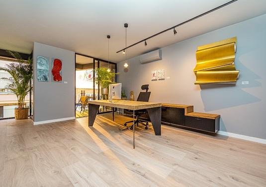 Commercial in Alicante