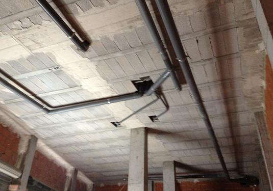 Commercial in Los Montesinos