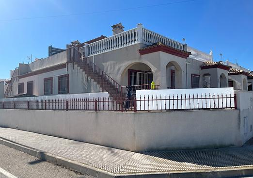 Town house in Daya Vieja