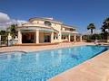 Villa in Alfas del Pi