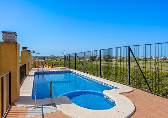 Apartment in Daya Nueva