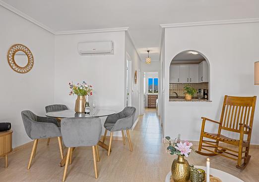 Apartment in Daya Nueva