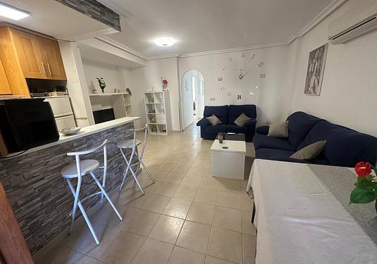 Apartment in Jacarilla