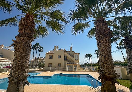 Duplex in Orihuela Costa
