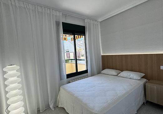Apartment in Lomas De Campoamor