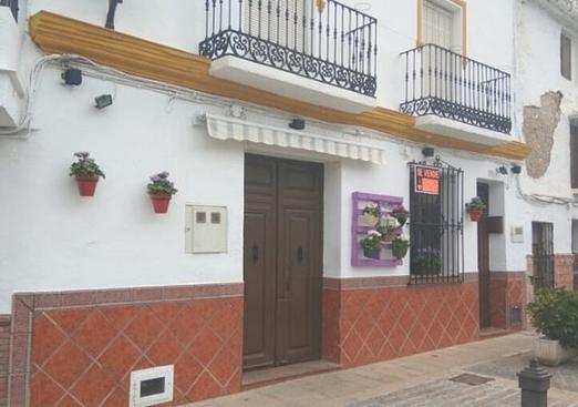 Commercial in Alora