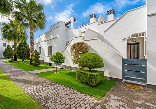 Apartment in Orihuela Costa