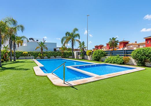 Apartment in Orihuela Costa
