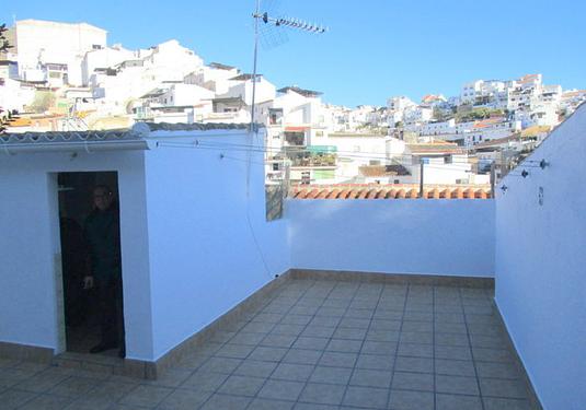 Town house in Alora