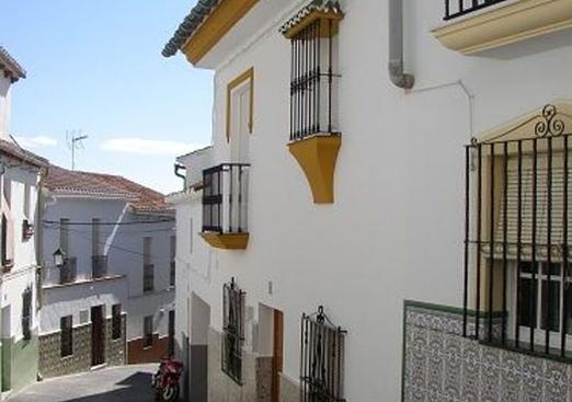Town house in Alora