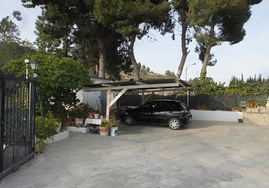 Country house in Encebras