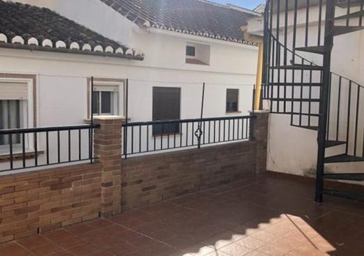 Town house in Casarabonela