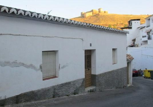 Town house in Alora