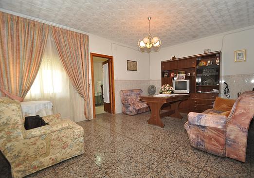 Town house in Canada del Trigo