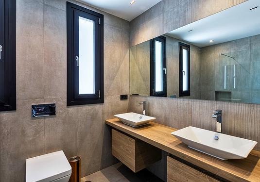 Villa in El Paraíso, Estepona