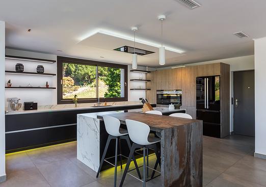 Villa in El Paraíso, Estepona