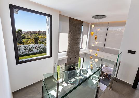 Villa in El Paraíso, Estepona