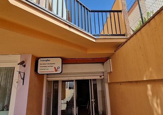 Commercial in Puente De Don Manuel