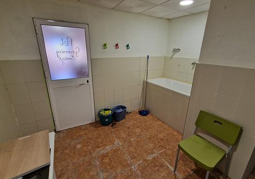 Commercial in Puente De Don Manuel