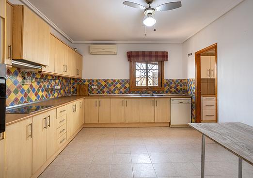 Villa in Benijofar
