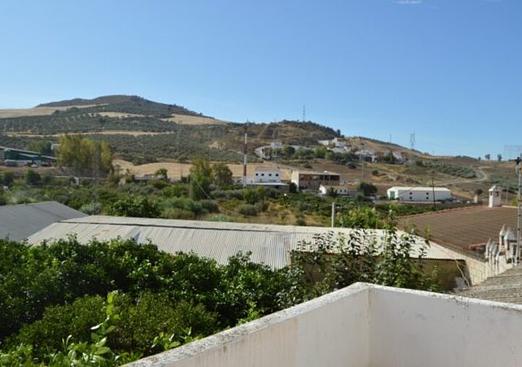 Town house in Valle de Abdalajis