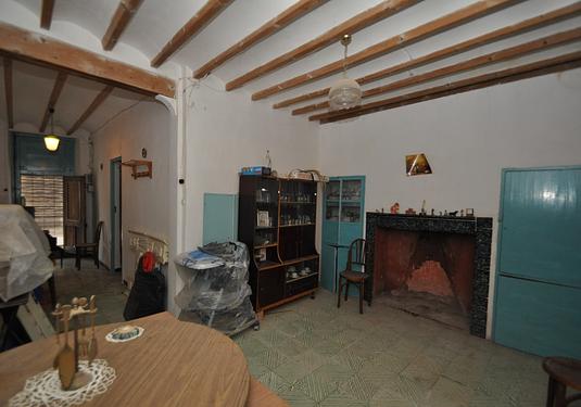 Town house in Hondón de las Nieves