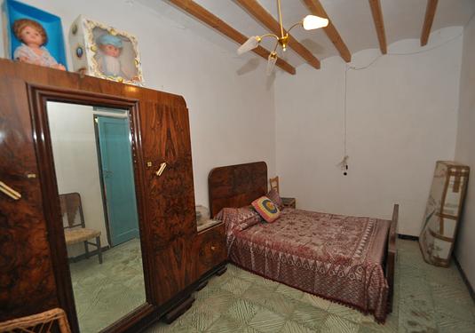 Town house in Hondón de las Nieves