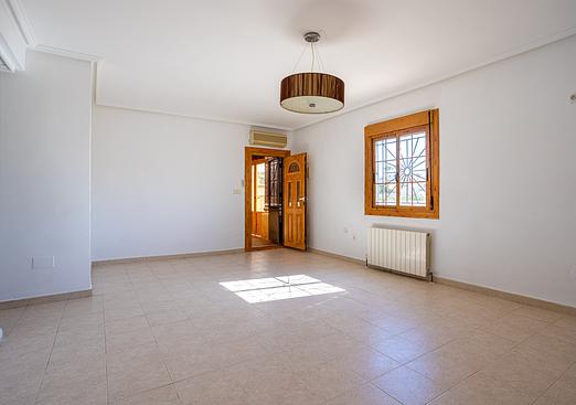 Villa in Benijofar